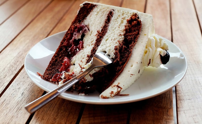Rustic Cake Decor